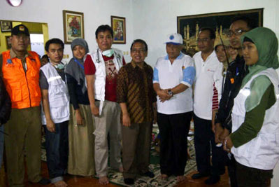 team-ugm-peduli-banjir